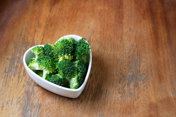 TOP 8 HEART-HEALTHY FOODS: NOURISH AND PROTECT YOUR HEART NATURALLY